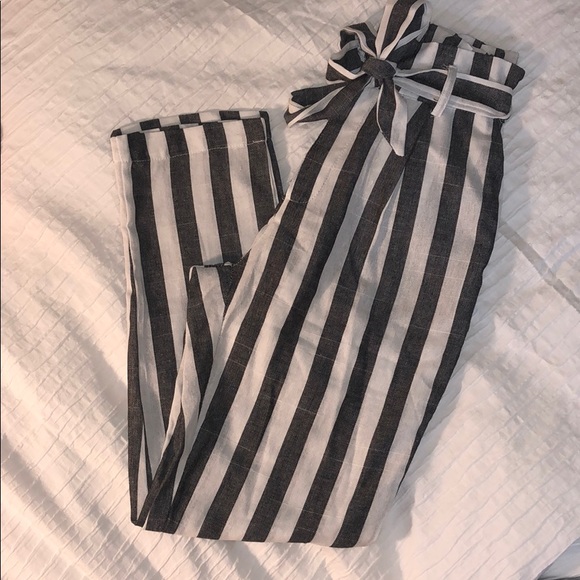 White and Grey pants from shein - Picture 1 of 2